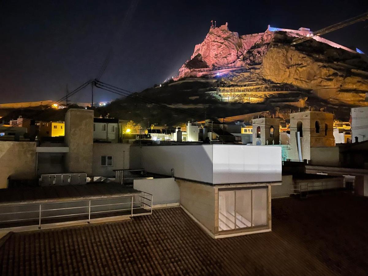 La Terraza. Vistas Al Castillo A 1 Min. De La Playa Alicante Exteriör bild